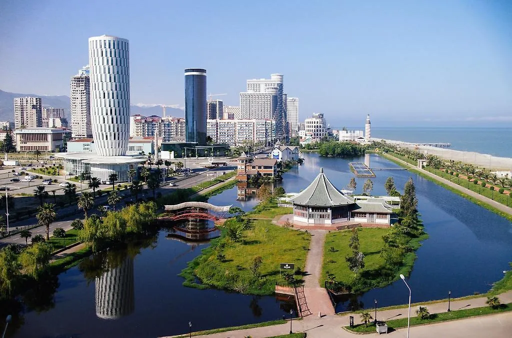 באטומי Sky Tower Hotel