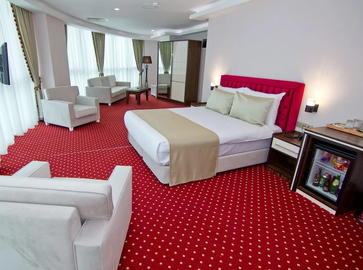 Sky Tower Hotel Batumi 5*,