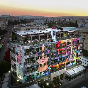 Ελέγξτε τη διαθεσιμότητα